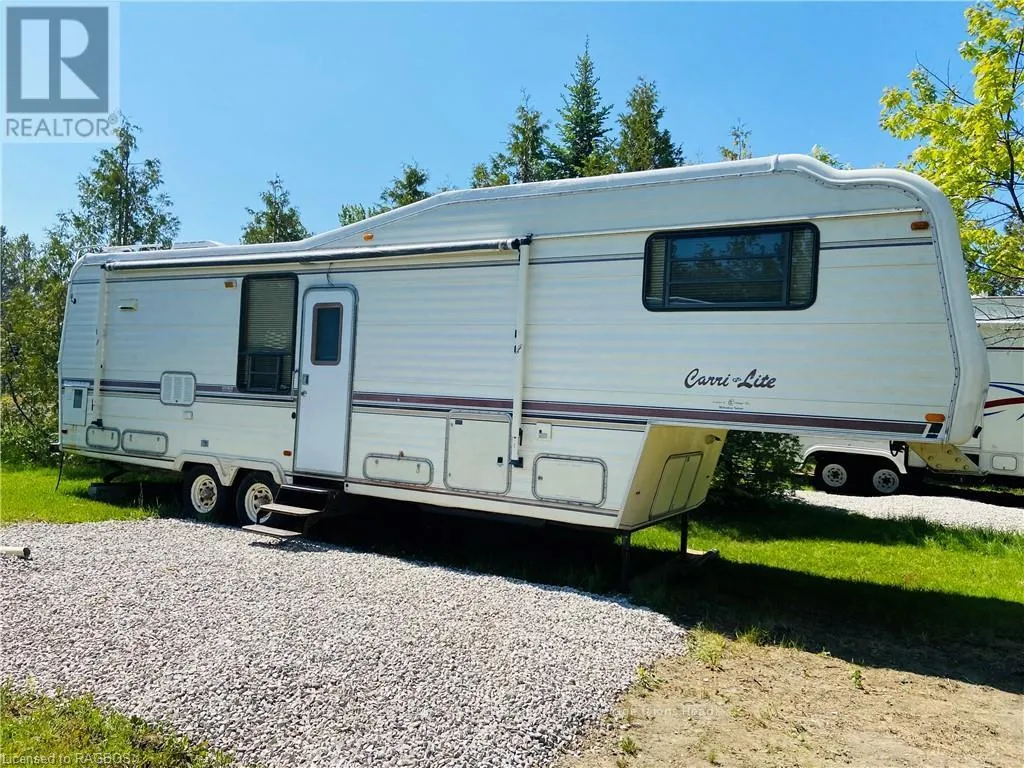 Mobile Home for rent: 22 - 9 Tamarac Road, Northern Bruce Peninsula, Ontario N0H 2R0