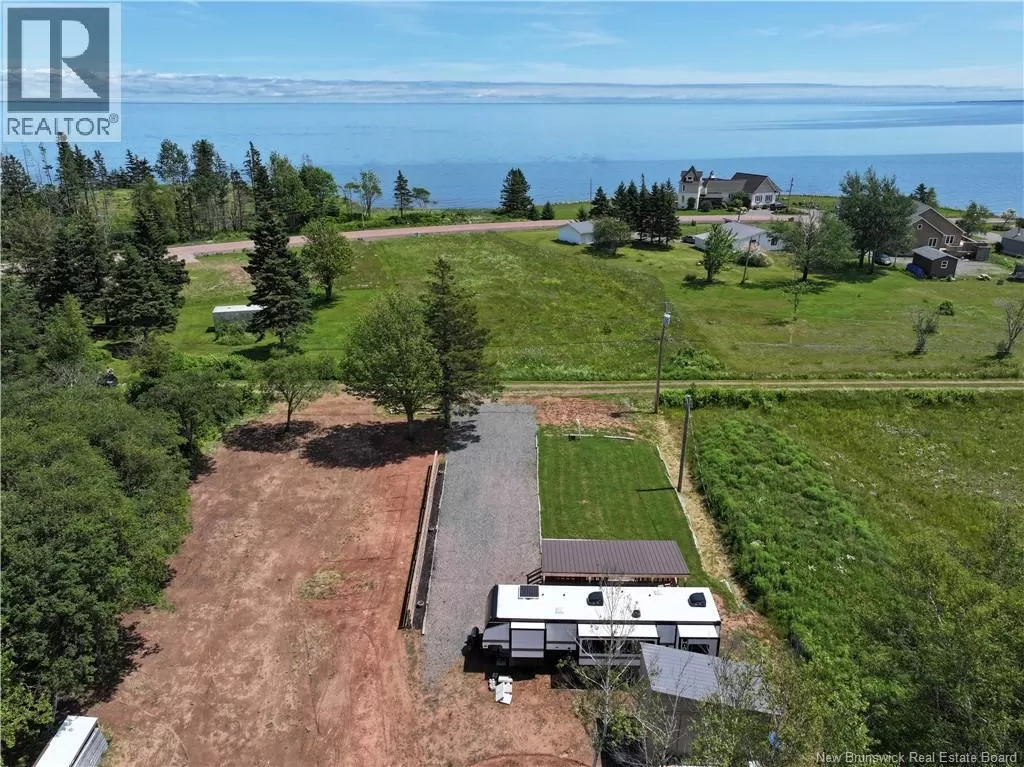 Recreational for rent: 22 Allee Croix-rouge, Bas Cap Pele, New Brunswick E4N 1L5