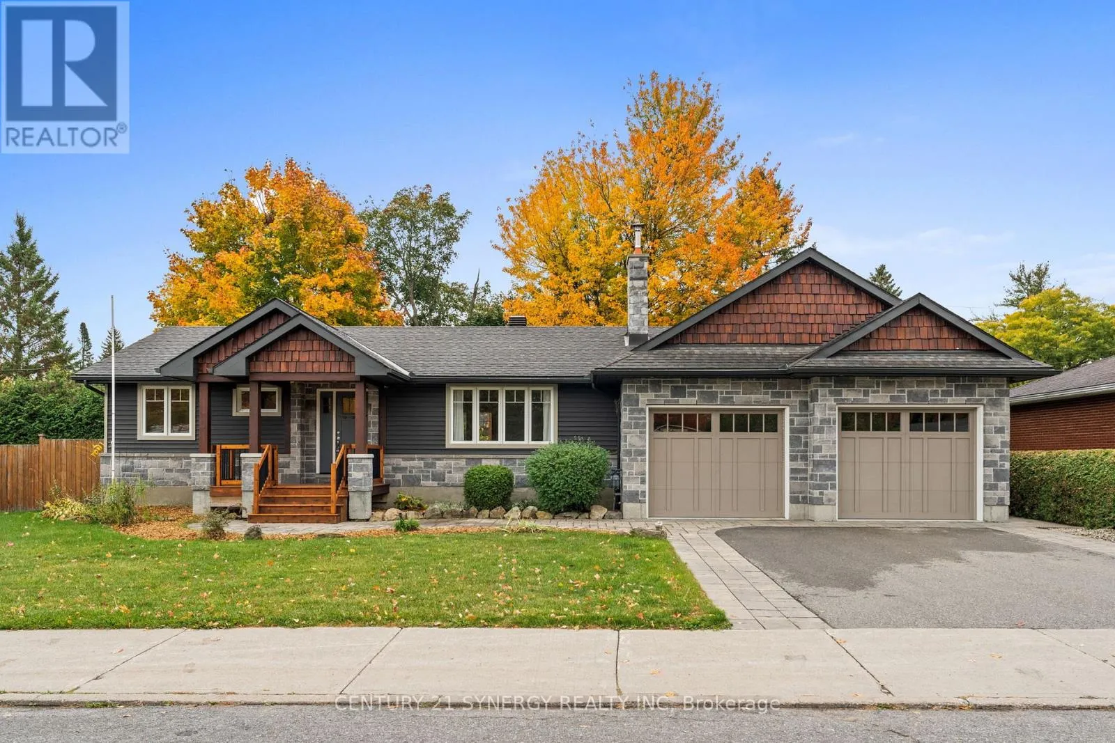 House for rent: 22 Carola Street, Ottawa, Ontario K2G 0Y1