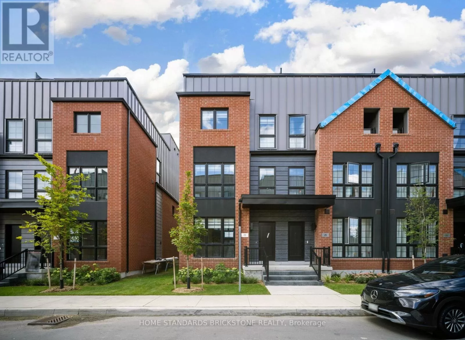 Row / Townhouse for rent: 22 Chesley Street, Vaughan, Ontario L4J 0M1