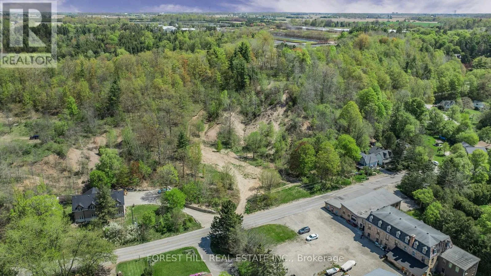 22 Main Street N, Halton Hills, Ontario L7G 3G8