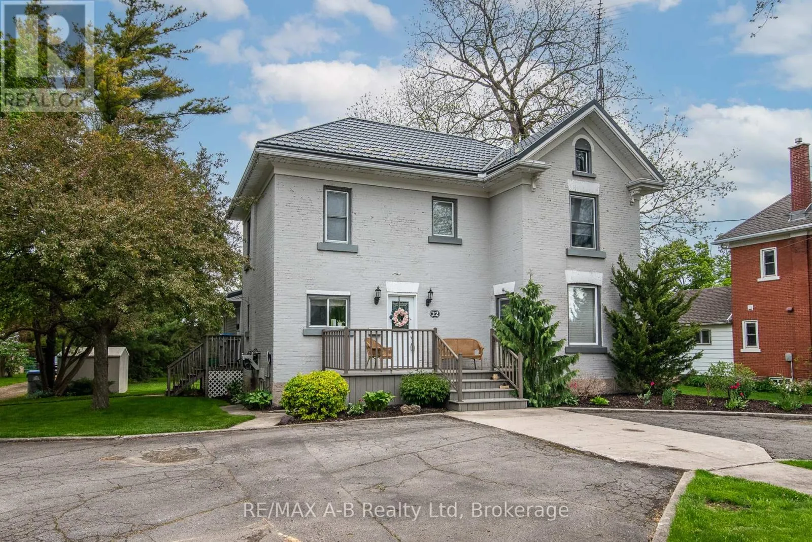 House for rent: 22 Mill Street E, Perth East, Ontario N0K 1M0