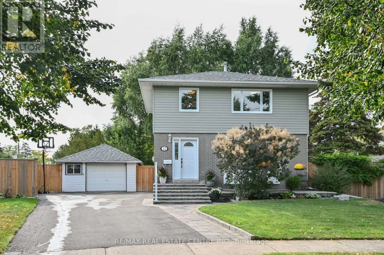 House for rent: 22 Morpeth Road, Brampton, Ontario L6W 2Z2