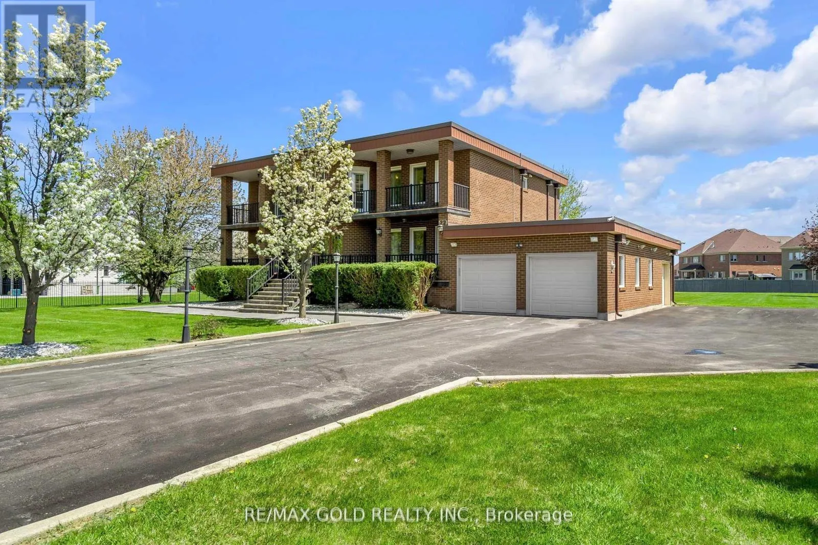 House for rent: 22 Tortoise Court, Brampton, Ontario L6P 0A1