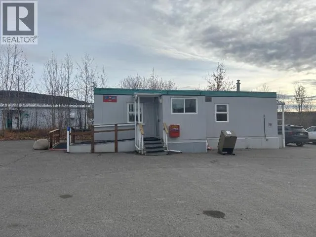 220 Campbell Street, Faro, Yukon Y0B 0A7