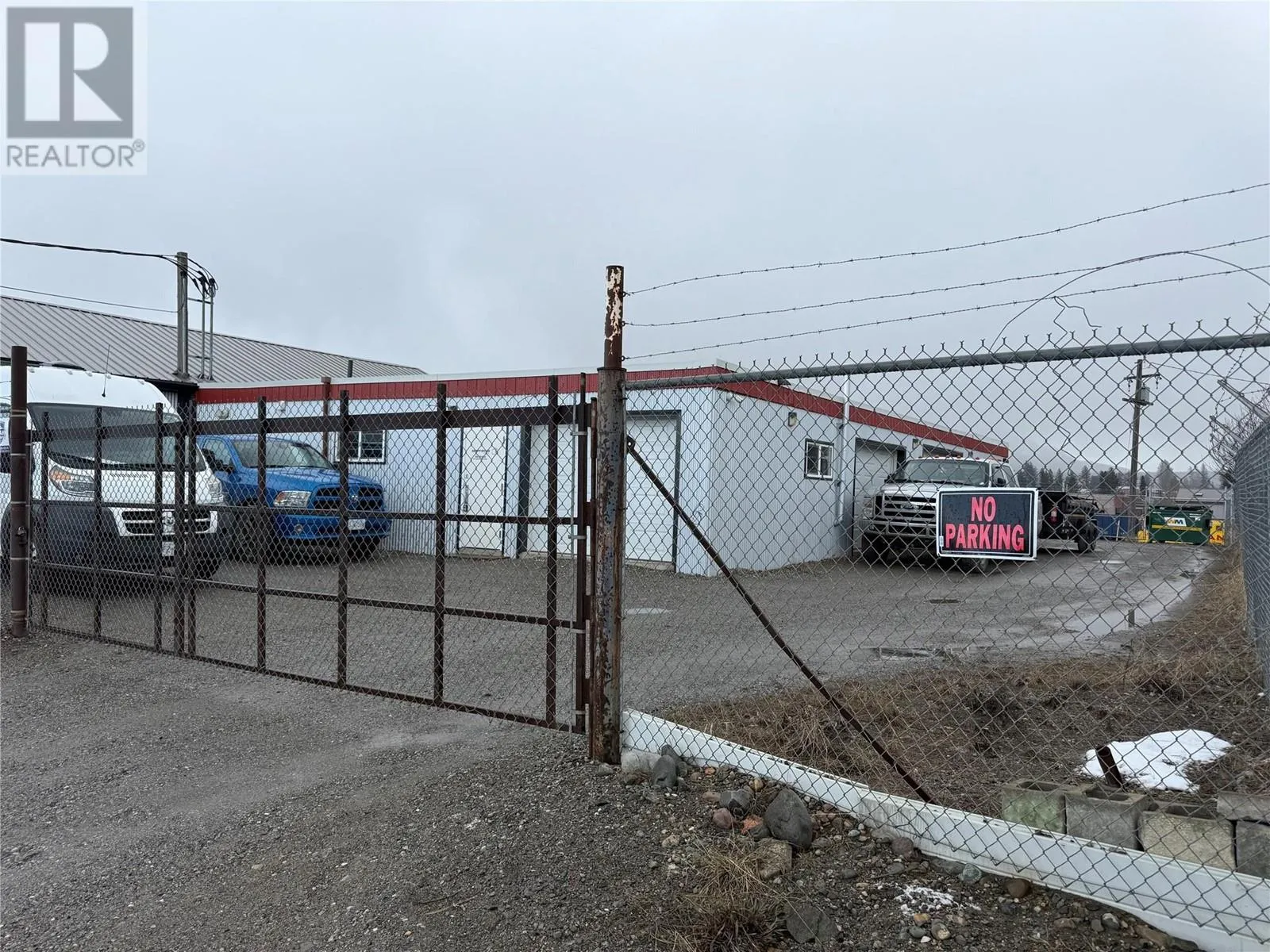 Other for rent: 220 Cobham  West Avenue Unit# A, Cranbrook, British Columbia V1C 6T3