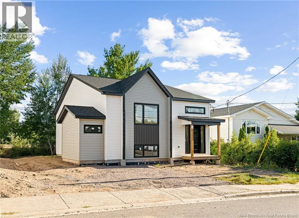 House for rent: 220 Gould Street, Dieppe, New Brunswick E1A 1V1