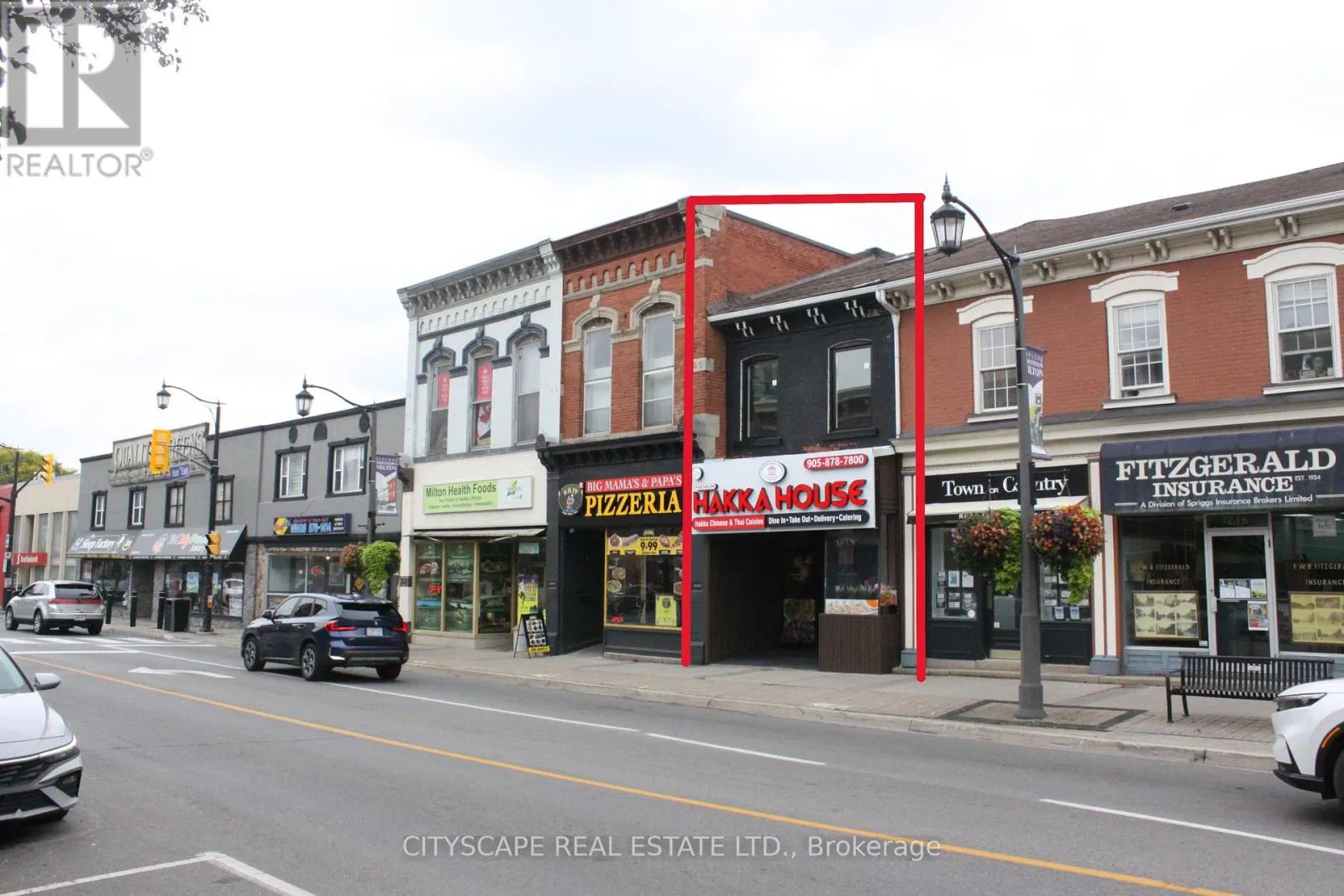 Residential Commercial Mix for rent: 220 Main Street E, Milton, Ontario L9T 1N8