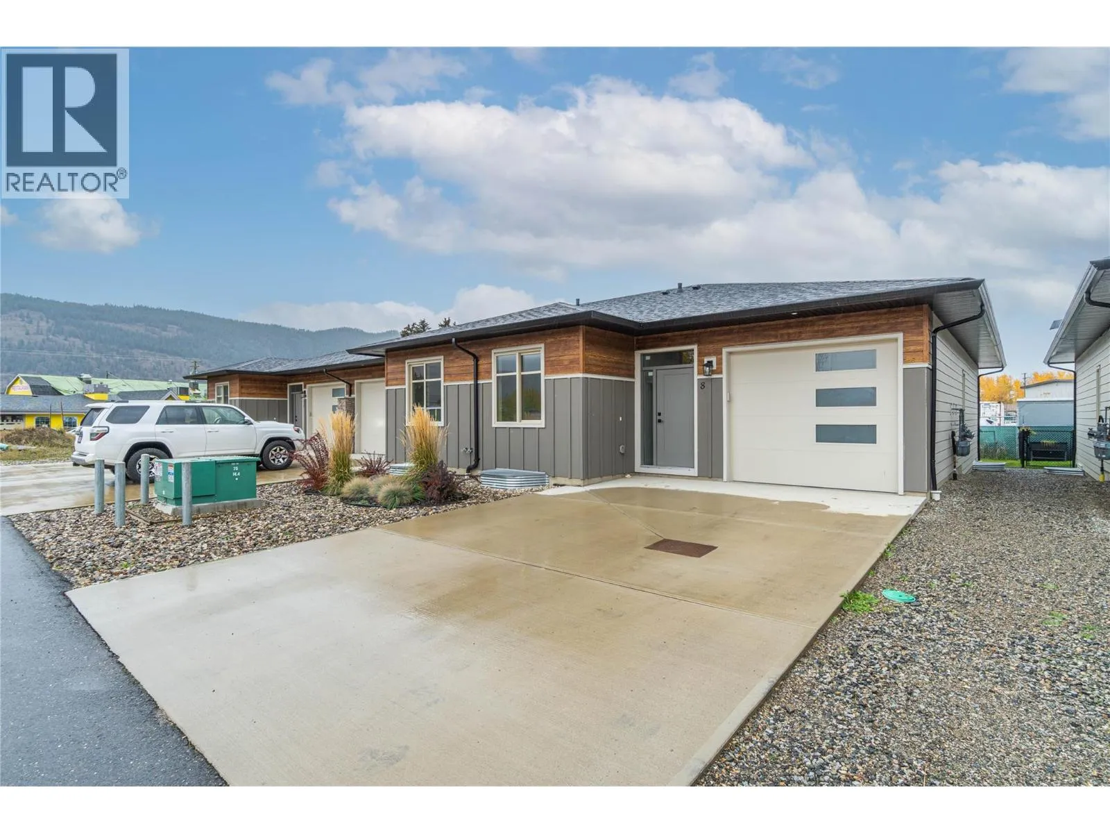 Row / Townhouse for rent: 220 Shepherd Road Unit# 11, Chase, British Columbia V0E 1M1