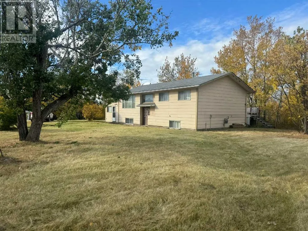 House for rent: 22004 Township Road 821, Marie Reine, Alberta T0H 2N1