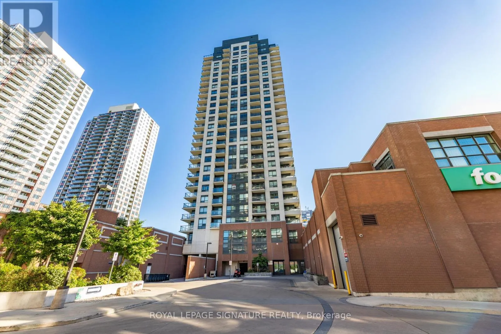 Apartment for rent: 2201 - 1410 Dupont Street, Toronto, Ontario M6H 0B6