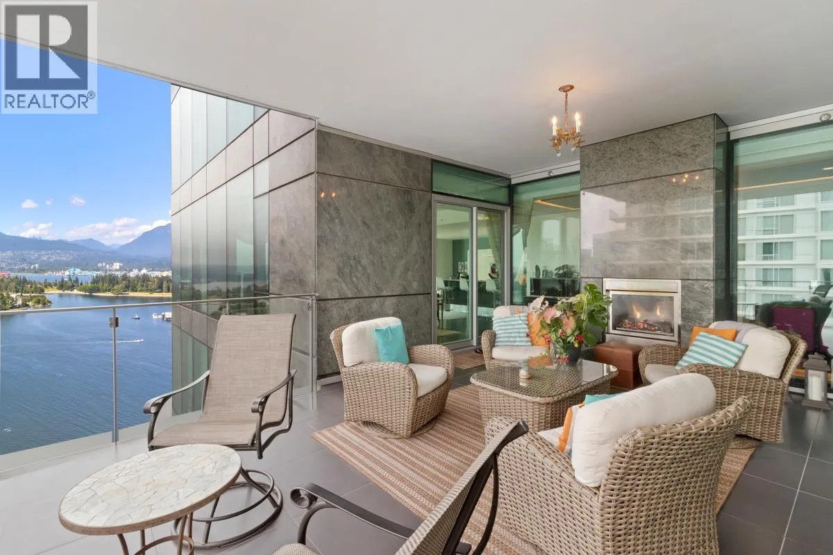 Apartment for rent: 2201 277 Thurlow Street, Vancouver, British Columbia V6C 0C1