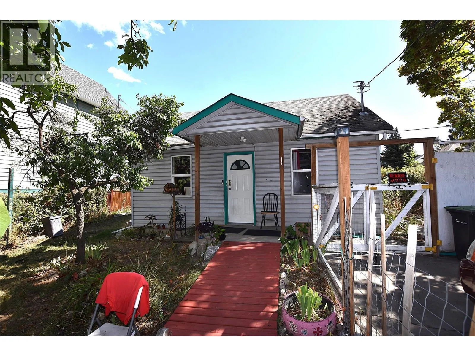 House for rent: 2201 34 Street, Vernon, British Columbia V1T 5W5