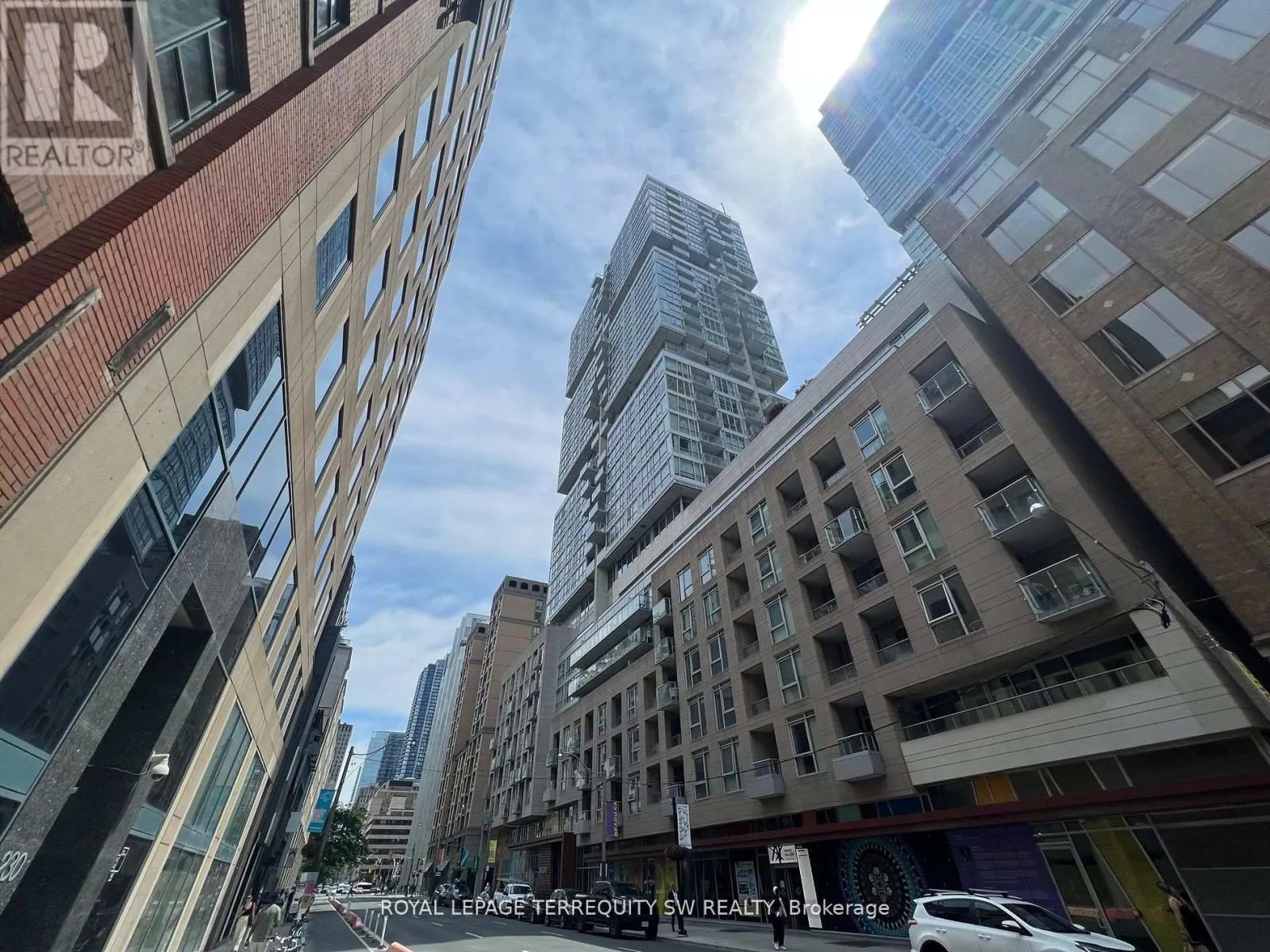 Apartment for rent: 2202 - 199 Richmond Street W, Toronto, Ontario M5V 0H4