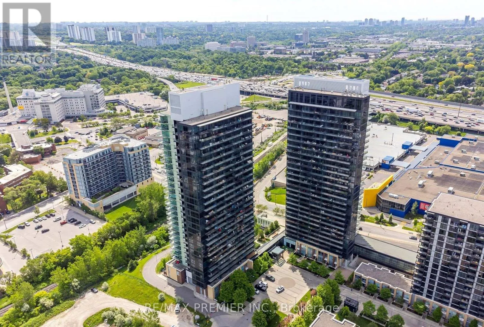 Apartment for rent: 2202 - 33 Singer Court, Toronto, Ontario M2K 0B4