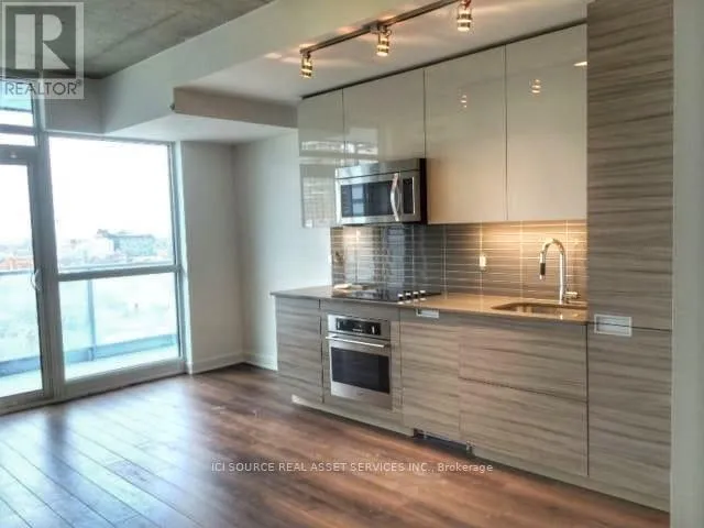 Apartment for rent: 2204 - 210 Simcoe Street, Toronto, Ontario M5T 0A9