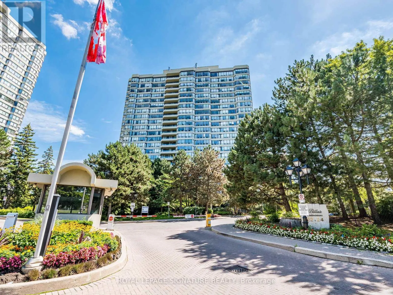 Apartment for rent: 2204 - 24 Hanover Road, Brampton, Ontario L6S 5K8