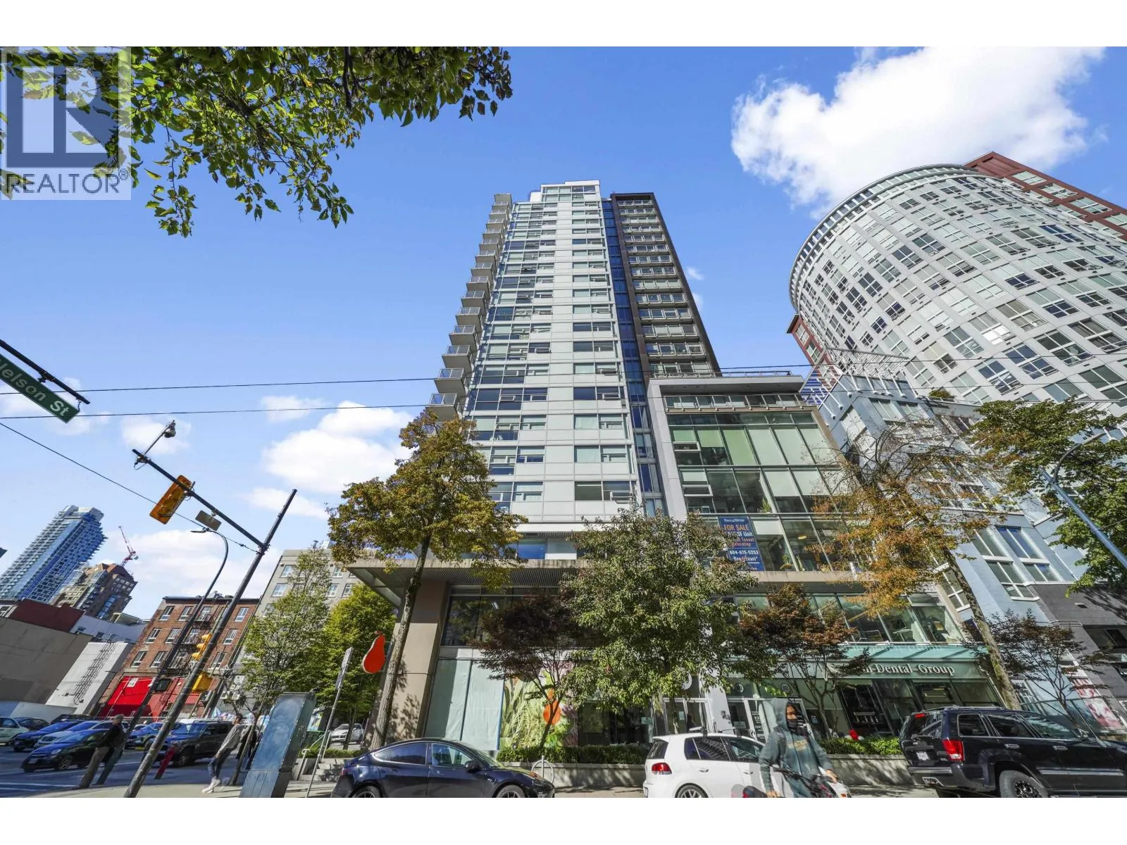 Apartment for rent: 2204 999 Seymour Street, Vancouver, British Columbia V6B 0M5