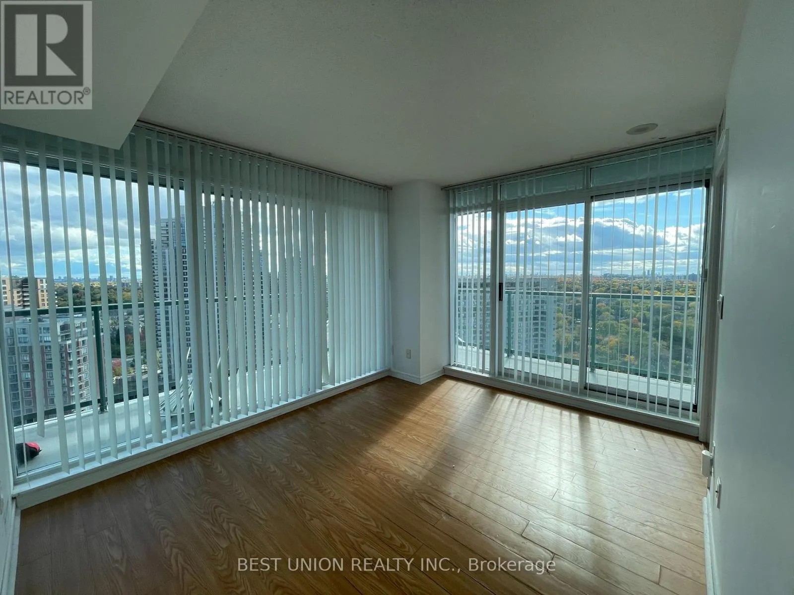 Apartment for rent: 2205 - 5500 Yonge Street, Toronto, Ontario M2N 7L1