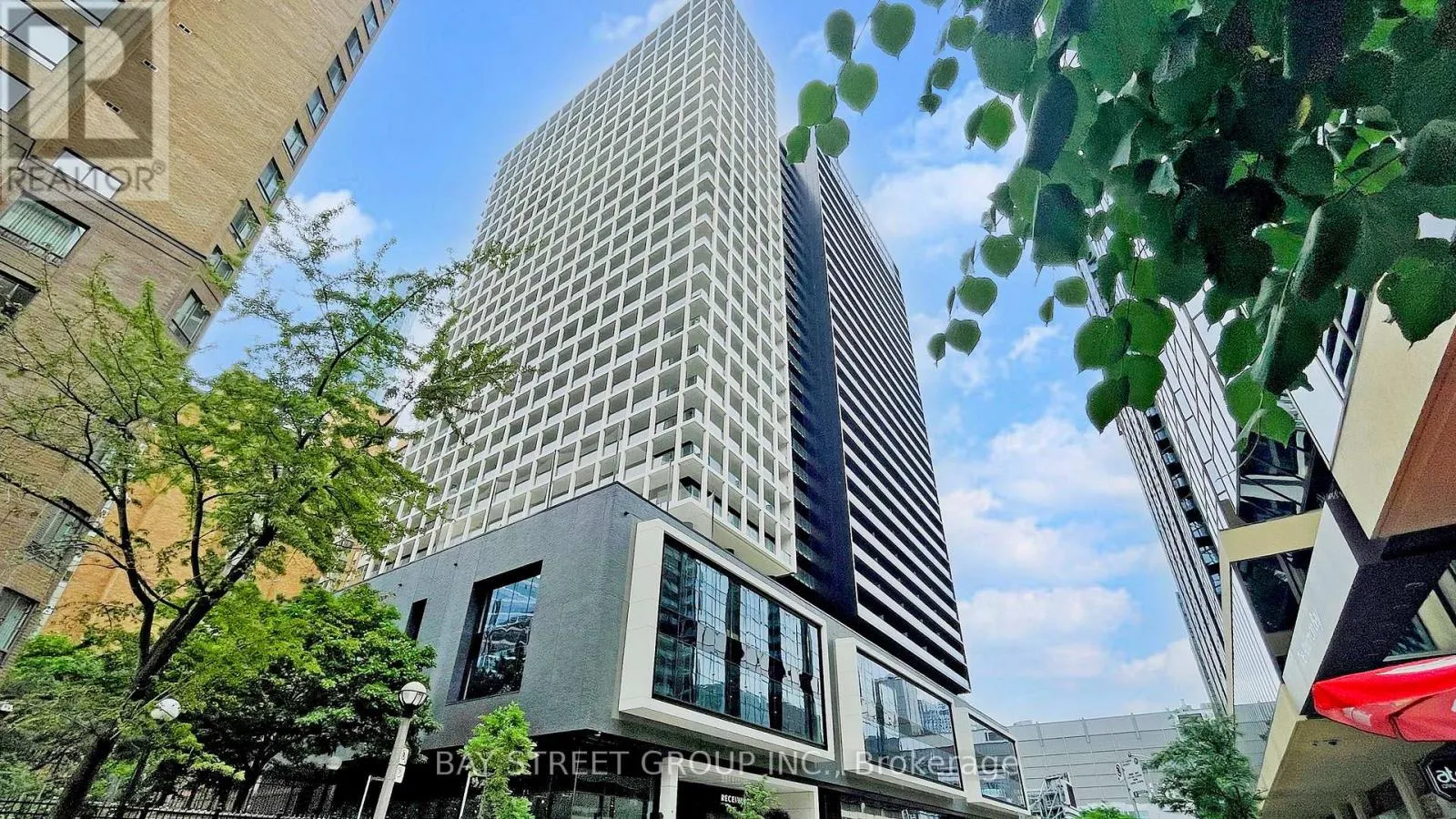 Apartment for rent: 2206 - 20 Edward Street, Toronto, Ontario M5G 1C9