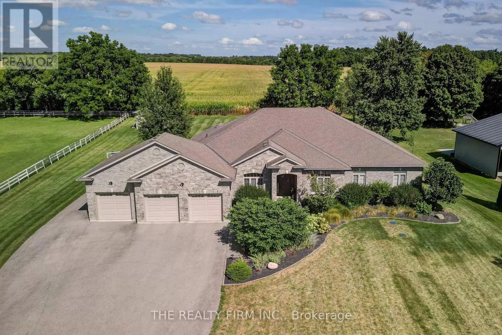 House for rent: 22060 Nissouri Road, Thames Centre, Ontario N0M 2P0