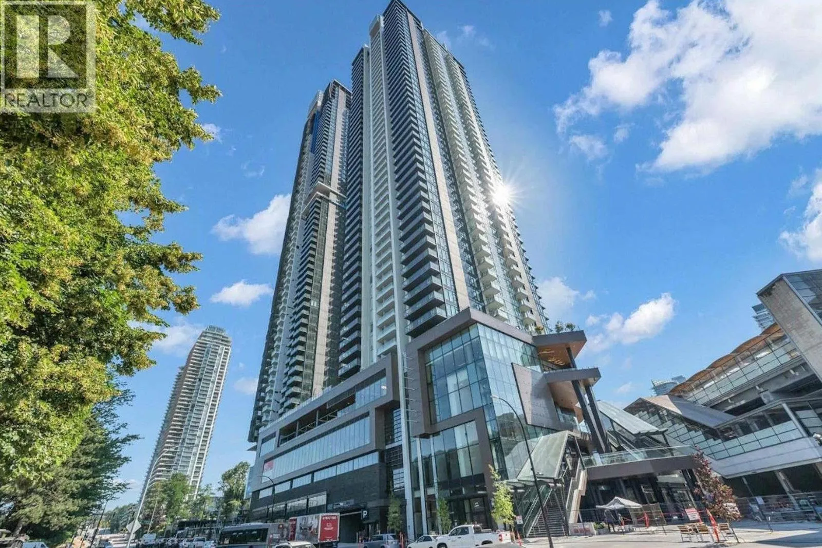 Apartment for rent: 2208 2186 Gilmore Avenue, Burnaby, British Columbia V5C 0N7