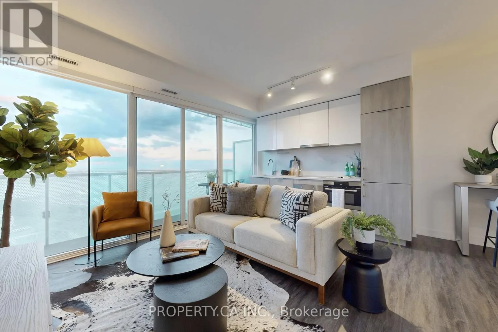 Apartment for rent: 2209 - 15 Queens Quay E, Toronto, Ontario M5E 0C5