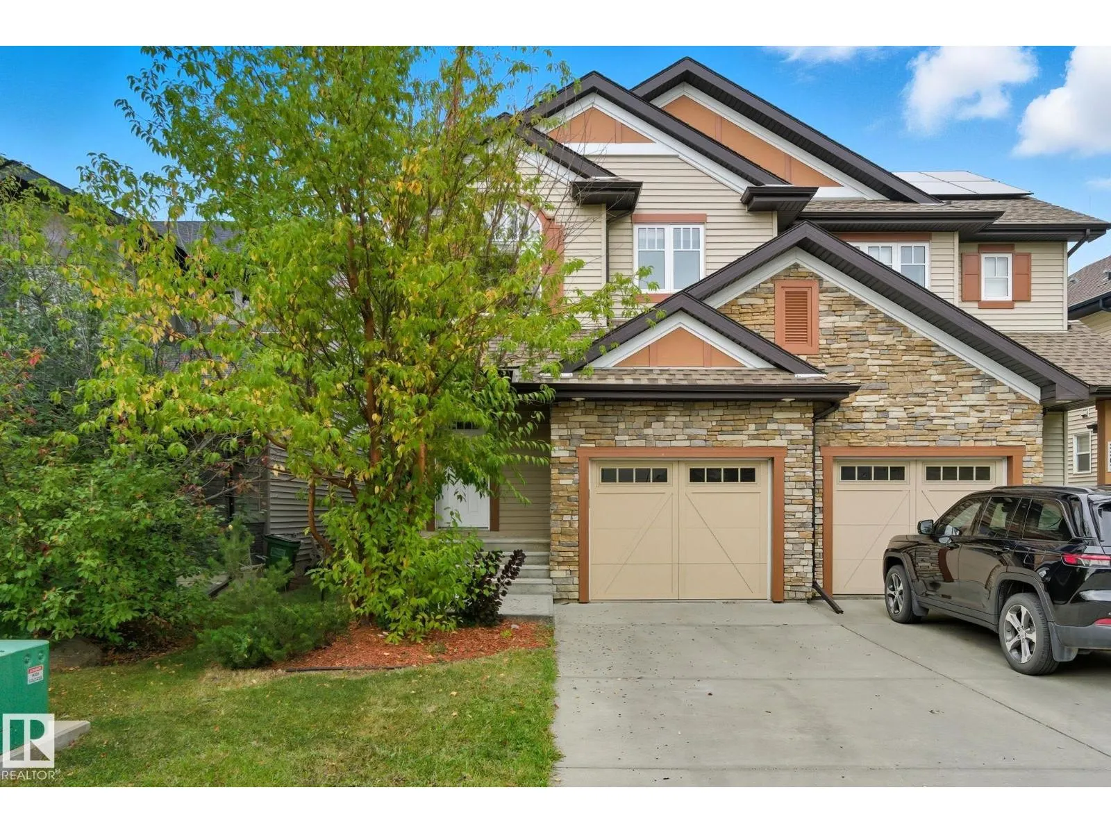 Duplex for rent: 2209 Austin Wy Sw, Edmonton, Alberta T6W 0L2