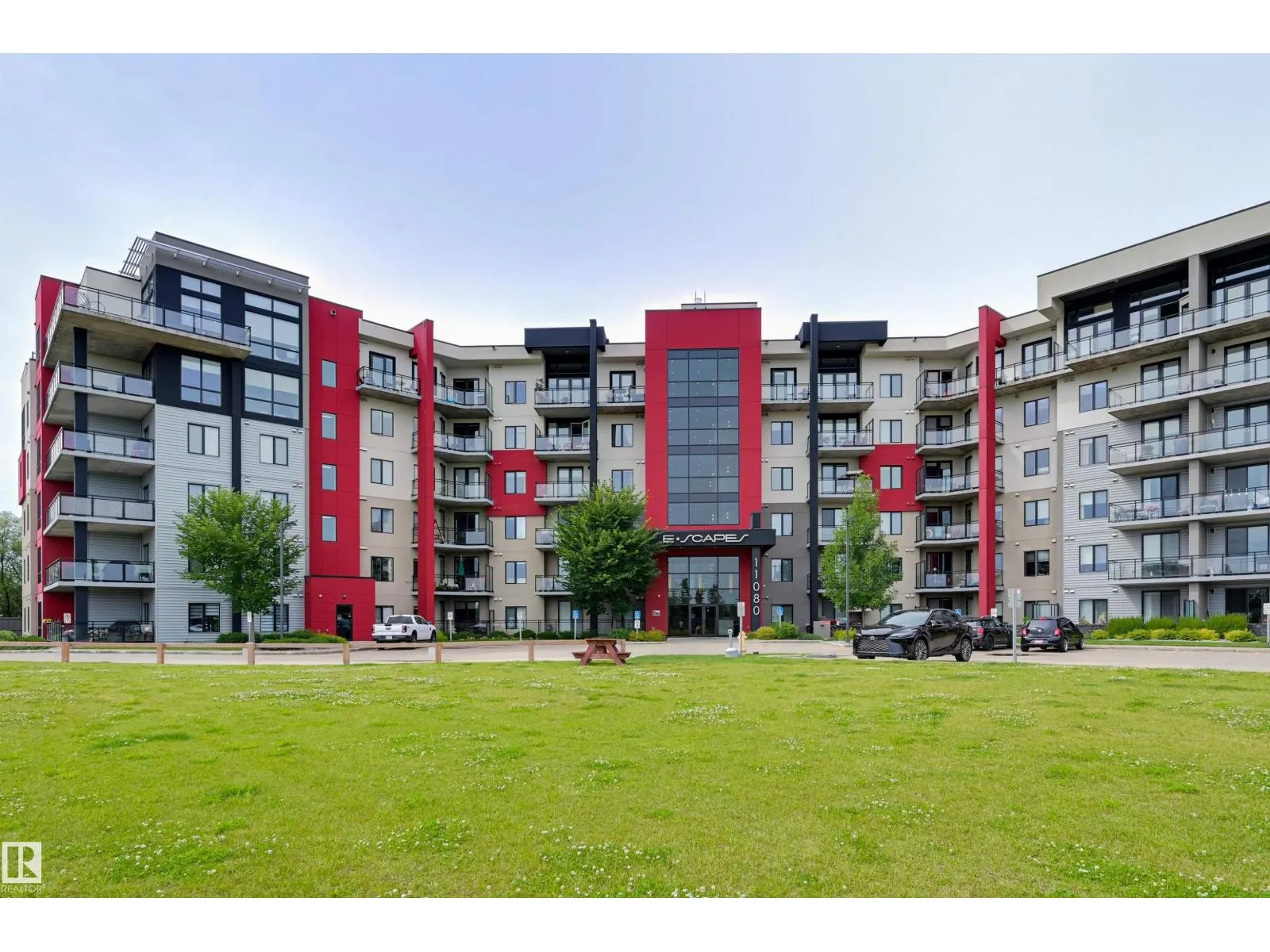 Apartment for rent: #221 11080 Ellerslie Rd Sw, Edmonton, Alberta T6W 2C2