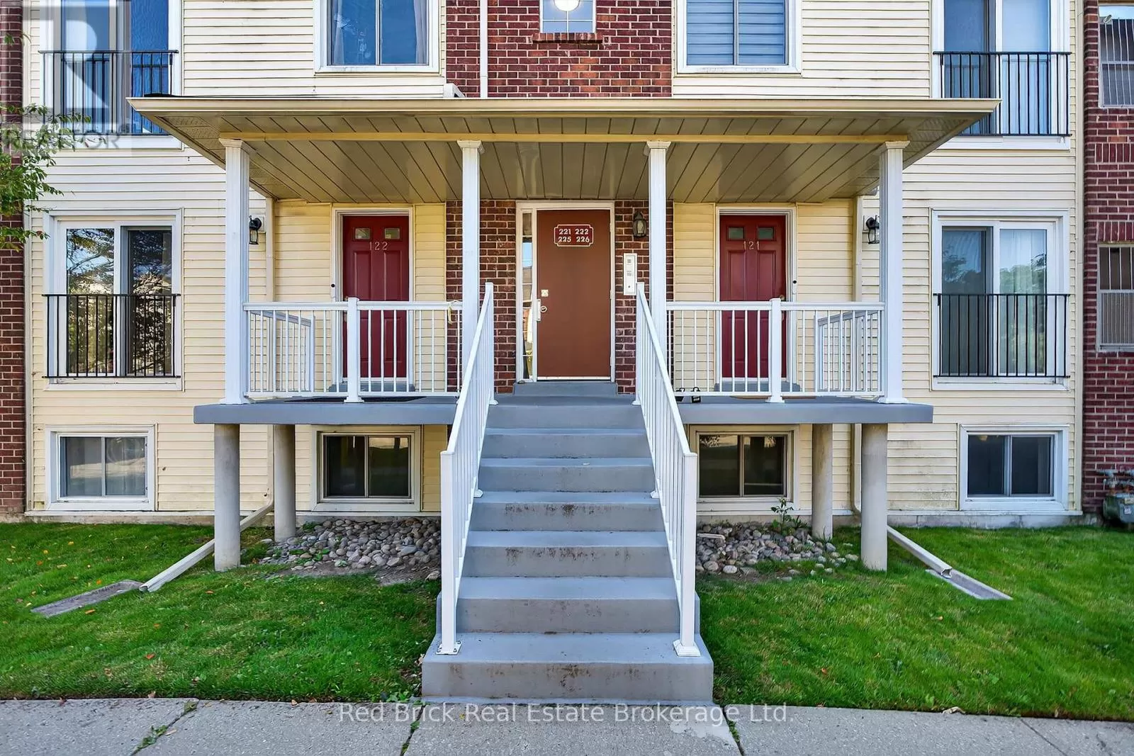 Row / Townhouse for rent: 221 - 458 Janefield Avenue, Guelph, Ontario N1G 4R8