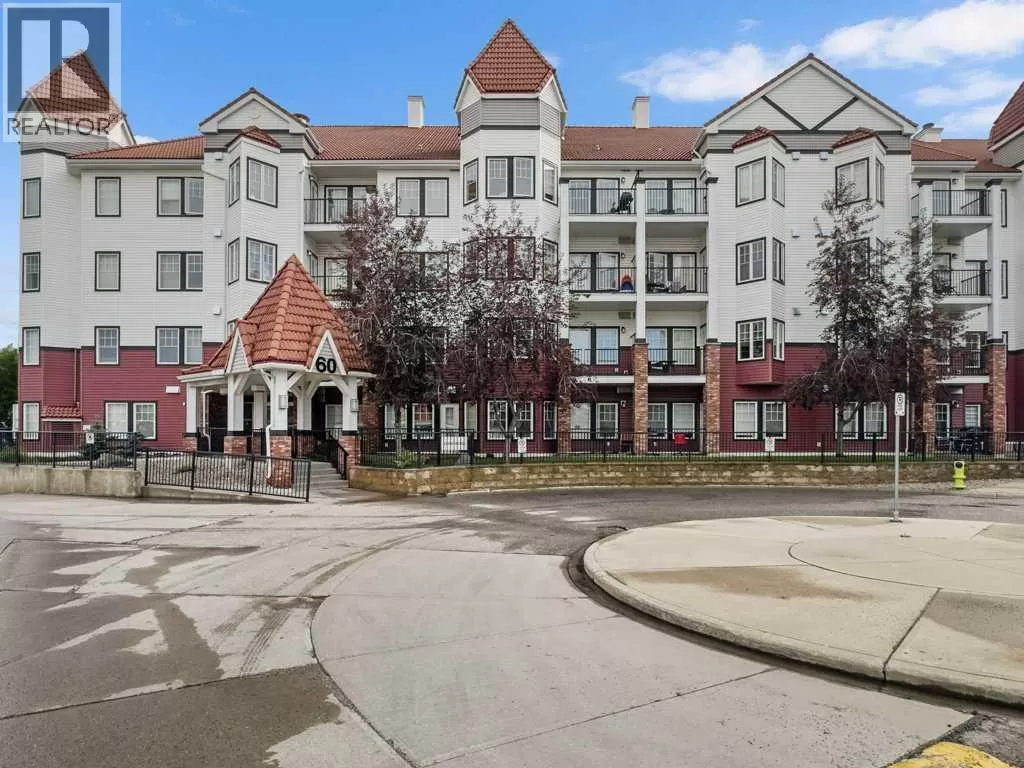 Apartment for rent: 221, 60 Royal Oak Plaza Nw, Calgary, Alberta T3G 0A7