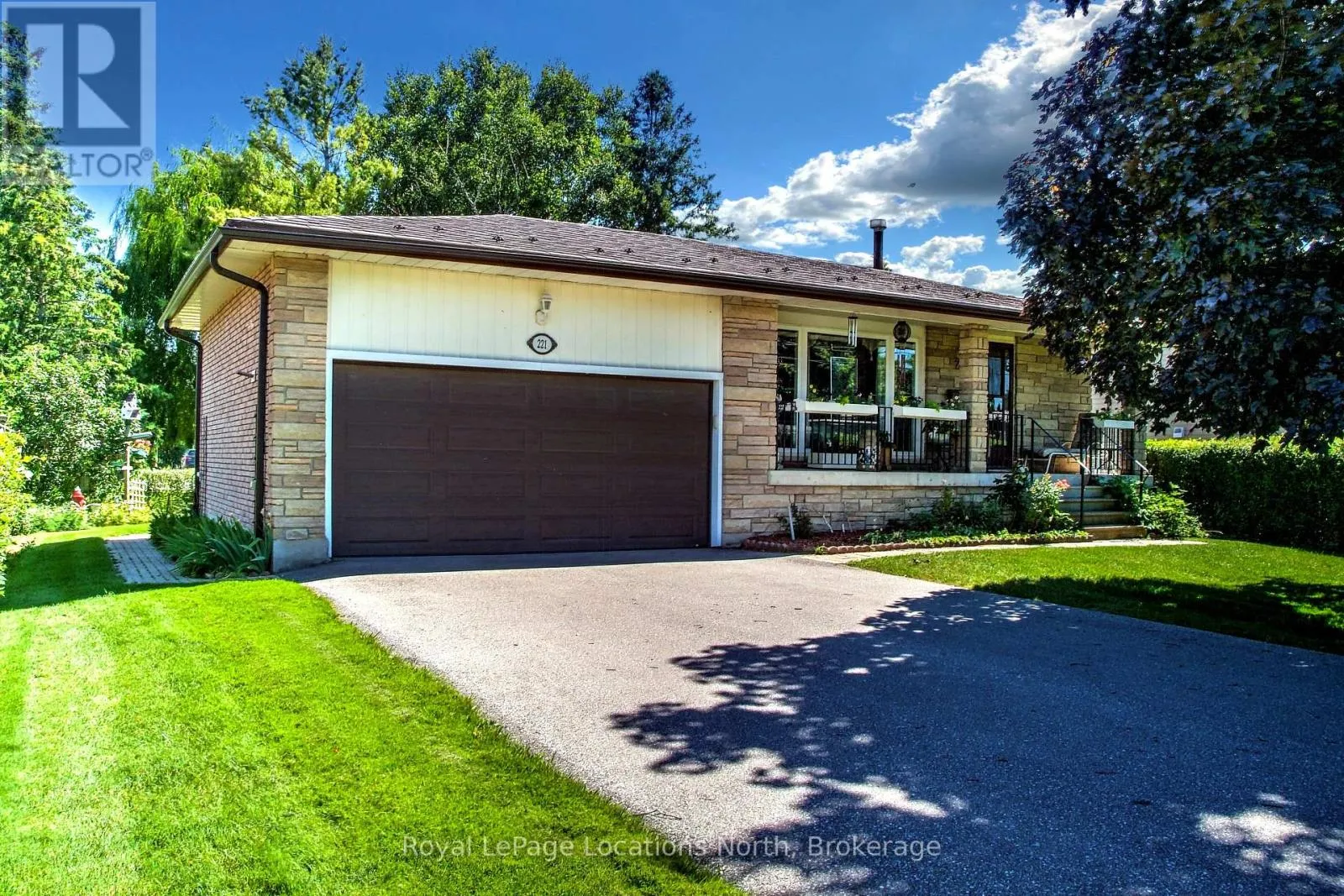 House for rent: 221 John Street, Clearview, Ontario L0M 1S0