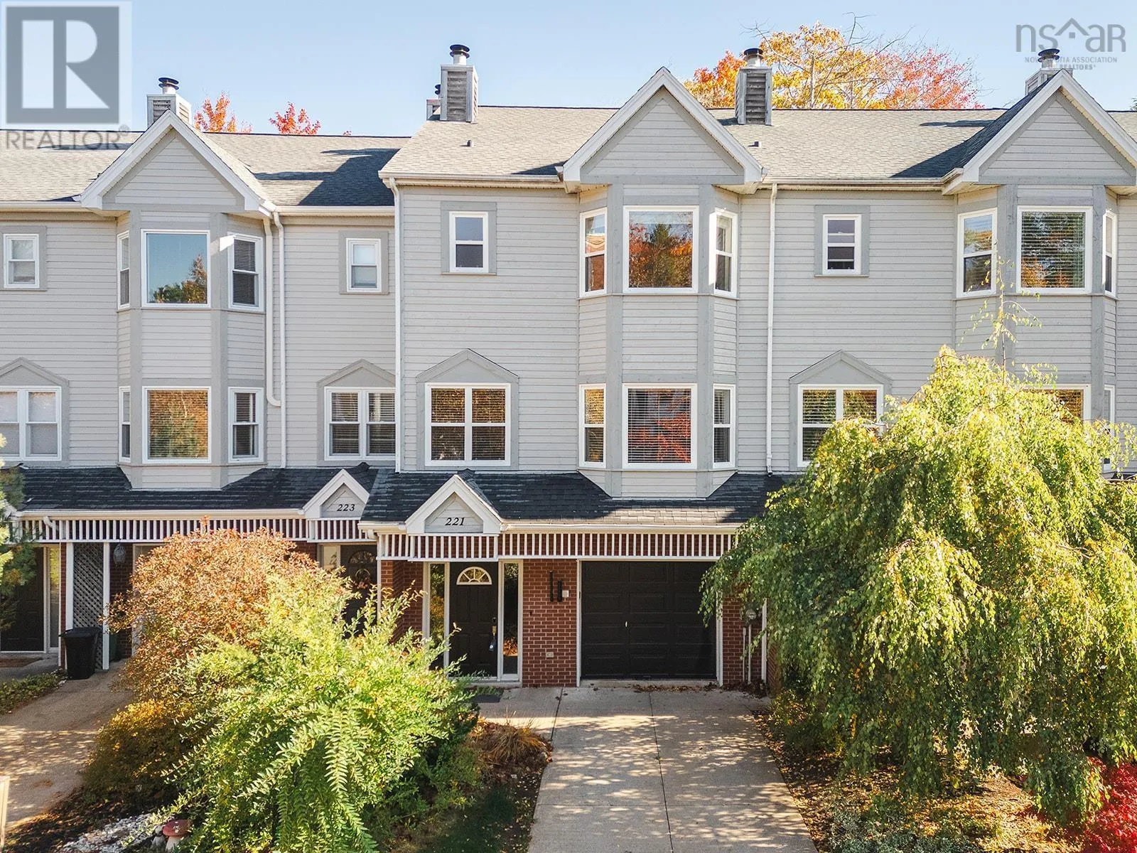 Row / Townhouse for rent: 221 Spinnaker Drive, Halifax Peninsula, Nova Scotia B3N 3C3