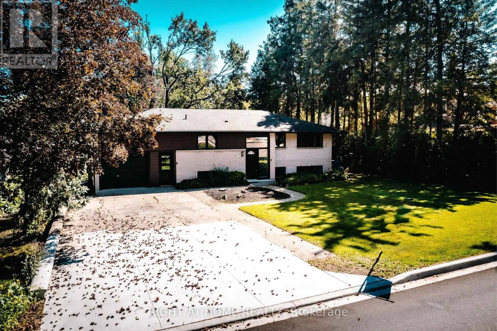 House for rent: 221 Victoria Street E, Southgate, Ontario N0C 1B0