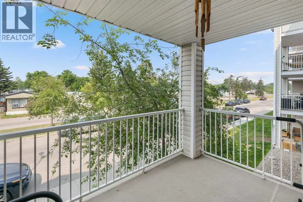 Apartment for rent: 2210, 6224 17 Avenue Se, Calgary, Alberta T2A 7X8