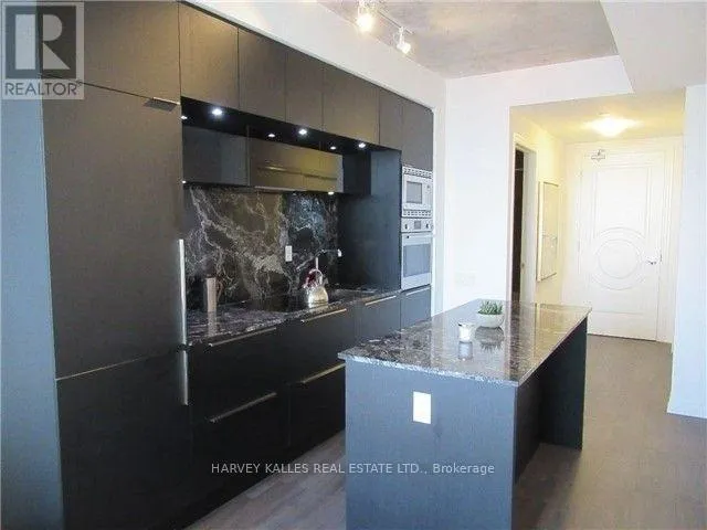 Apartment for rent: 2210 - 88 Blue Jays Way, Toronto, Ontario M5V 0L7