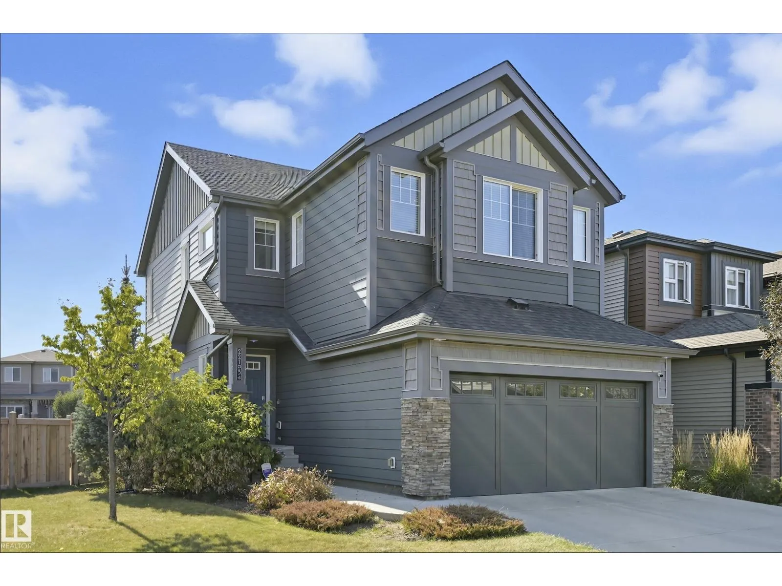 House for rent: 22103 87 Av Nw, Edmonton, Alberta T5T 7H7