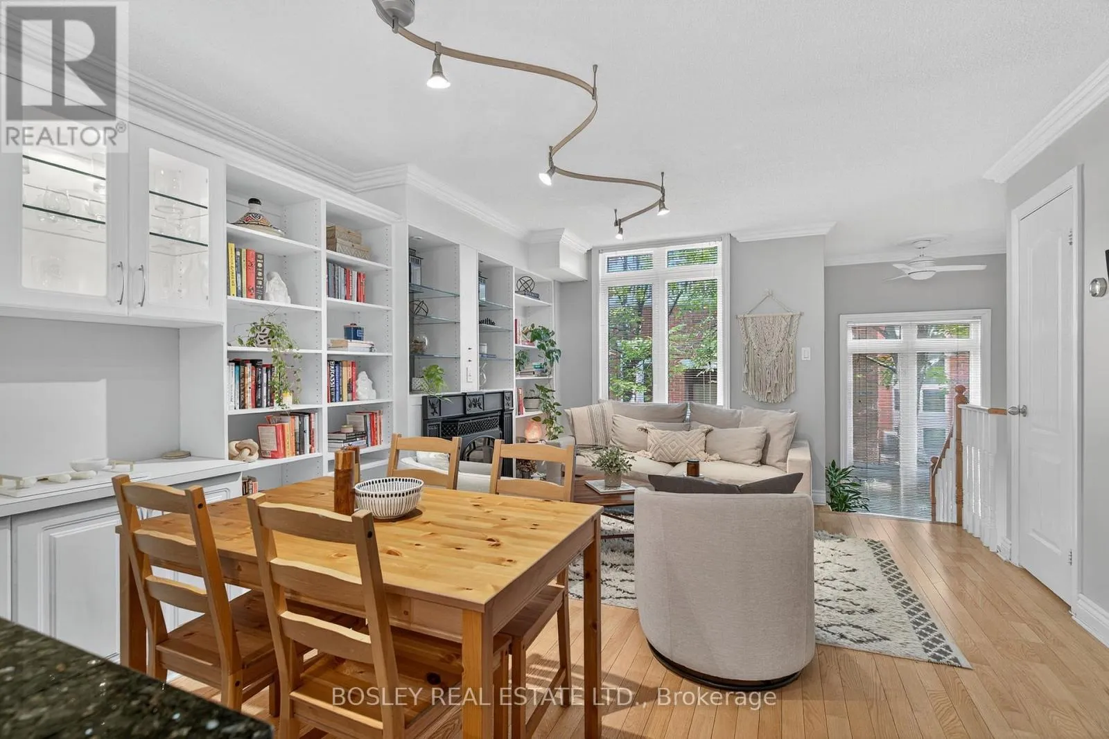 Row / Townhouse for rent: 2212 - 12 Sudbury Street, Toronto, Ontario M6J 3W7