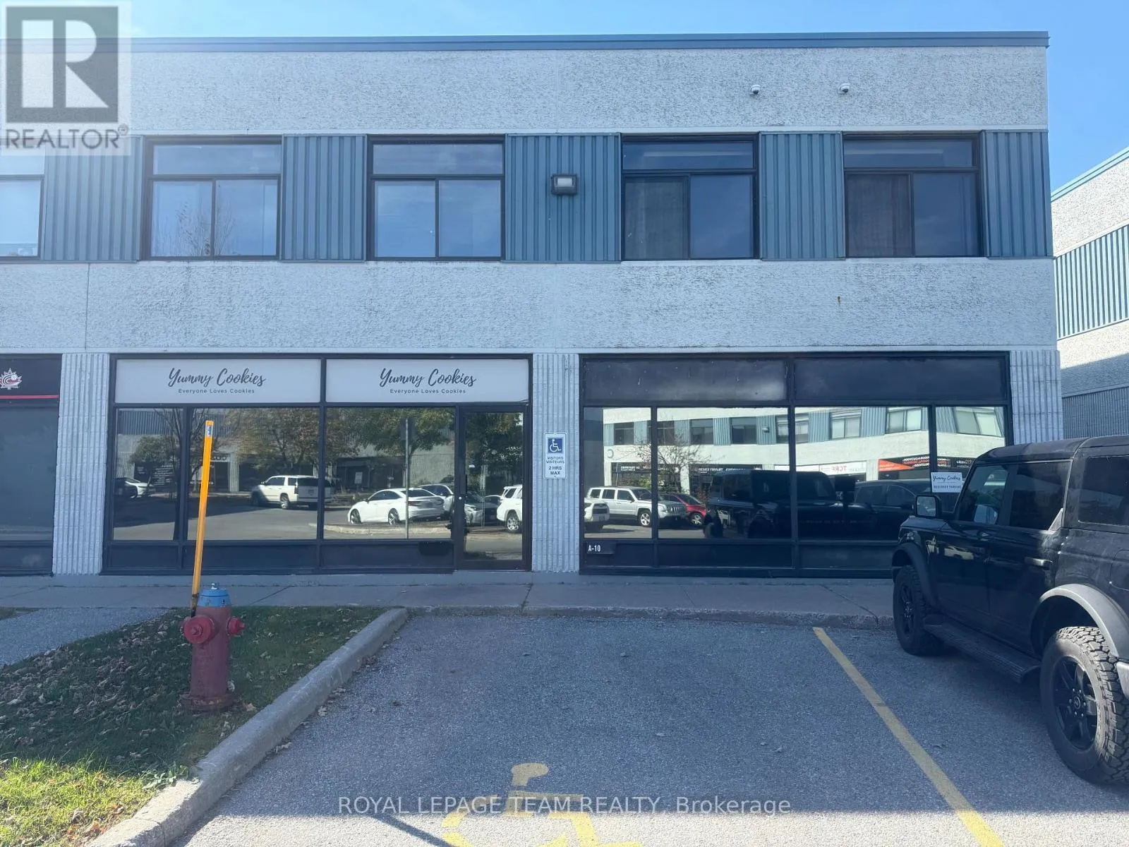 Offices for rent: 2212 Gladwin Crescent, Ottawa, Ontario K1B 5N1