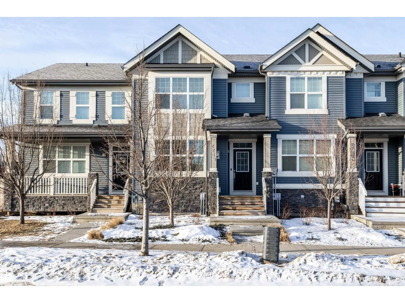 Row / Townhouse for rent: 2217 Glenridding Bv Sw, Edmonton, Alberta T6W 2S3