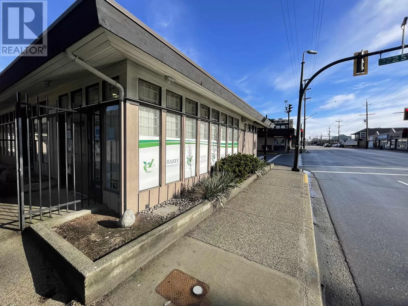 22195 Dewdney Trunk Road, Maple Ridge, British Columbia V2X 3H7