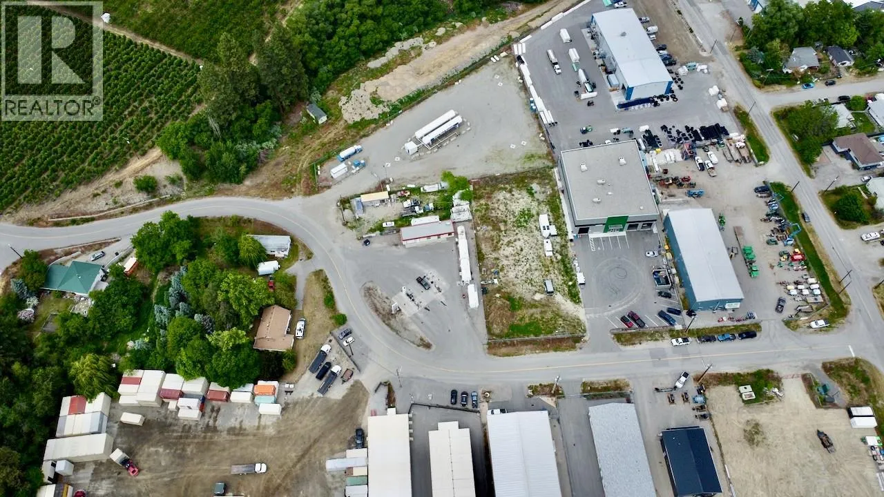 Other for rent: 222 Maple Avenue, Oliver, British Columbia V0H 1T9