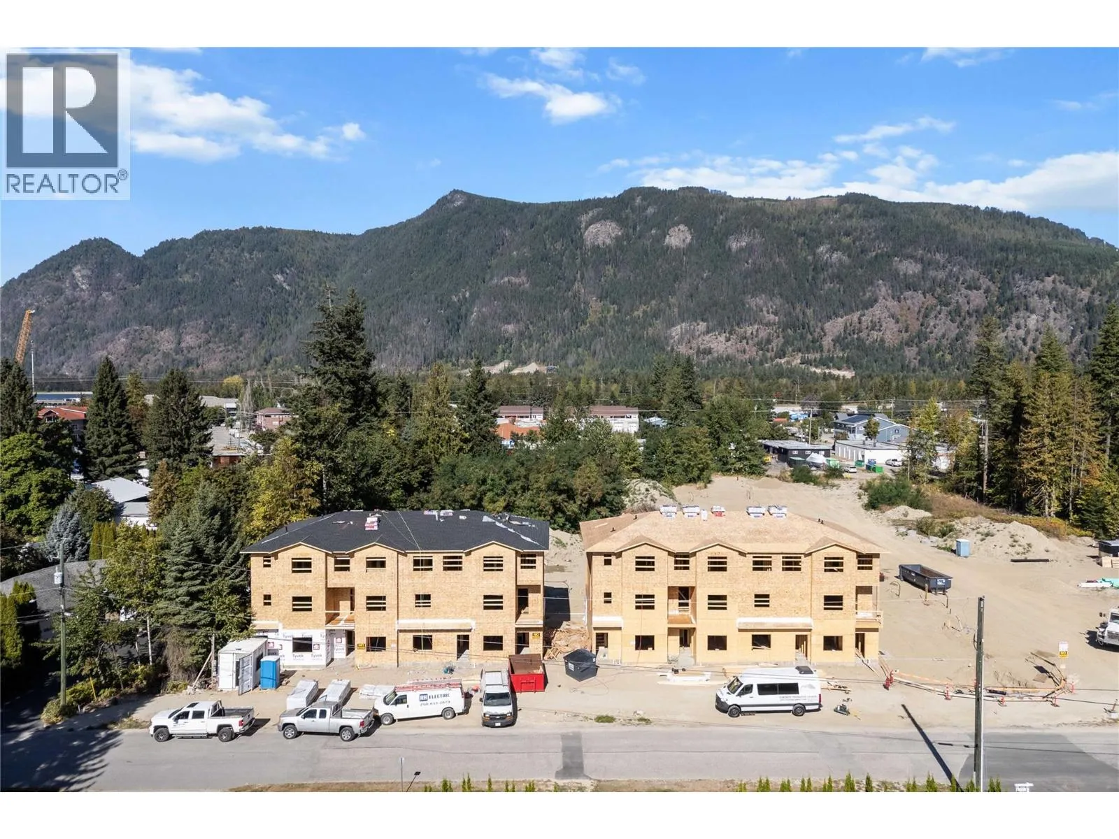 Row / Townhouse for rent: 222 Temple Street Unit# 5, Sicamous, British Columbia V0E 2V0