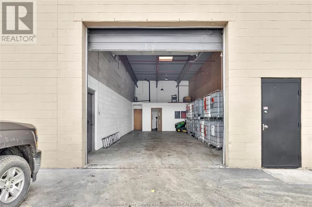Warehouse for rent: 2220 Olympia Drive Unit# Unit C, Oldcastle, Ontario N0R 1L0