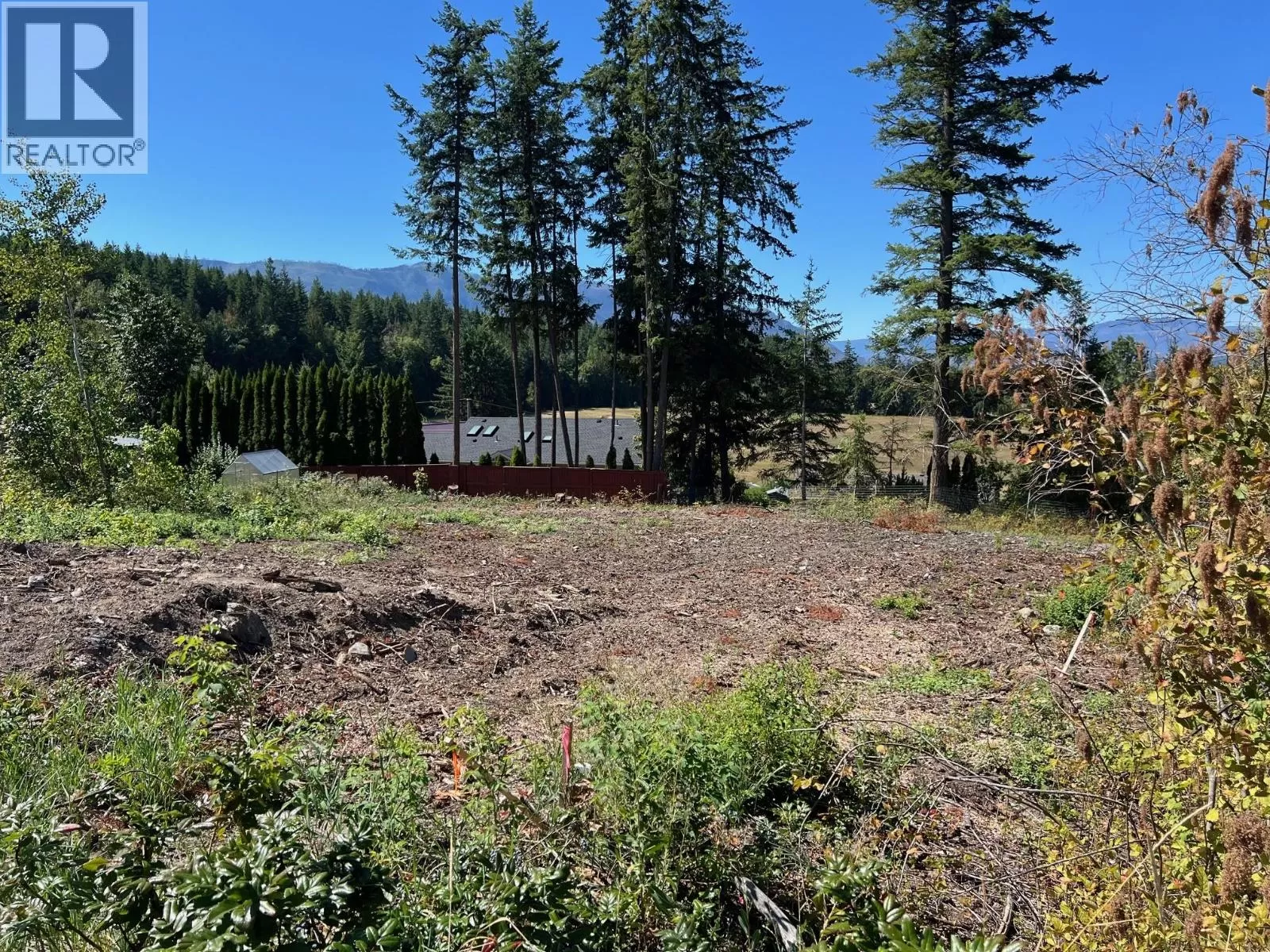 Other for rent: 2221 Lakeview Drive, Blind Bay, British Columbia V0E 2W2