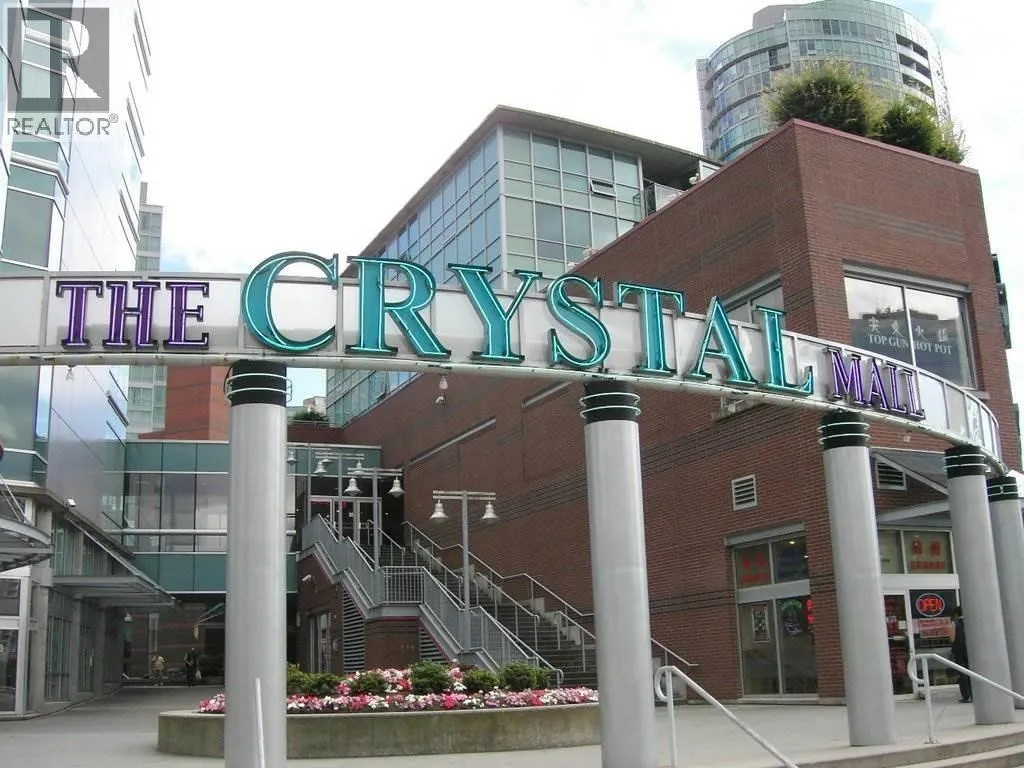 2222 4500 Kingsway, Burnaby, British Columbia V5H 2A9