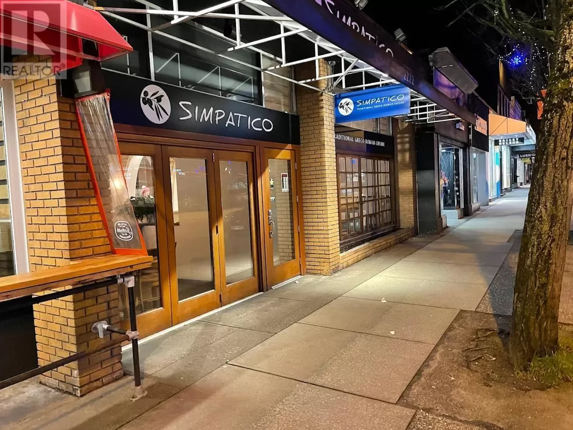2222 W 4th Avenue, Vancouver, British Columbia V6K 1N8