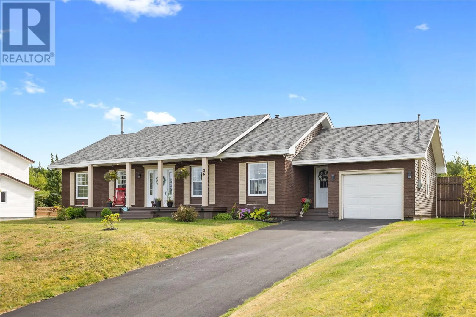 House for rent: 22-24 Kingmans Cove Road, Fermeuse, Newfoundland & Labrador A0A 2G0