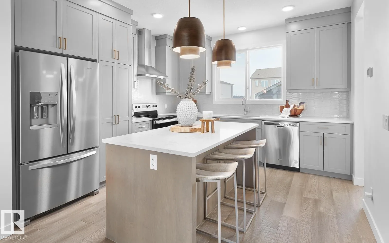 House for rent: 2224 Muckleplum Cr Sw, Edmonton, Alberta T6X 3G7