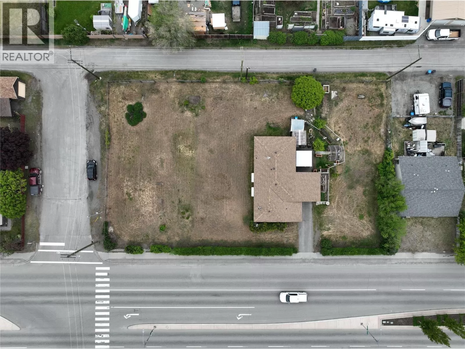 Residential Commercial Mix for rent: 2225 Nicola Avenue, Merritt, British Columbia V1K 1B8